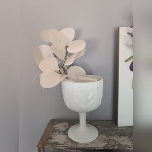 Vintage 1975 F.T.D. Oak Leaf White Milk Glass Candy Dish Goblet